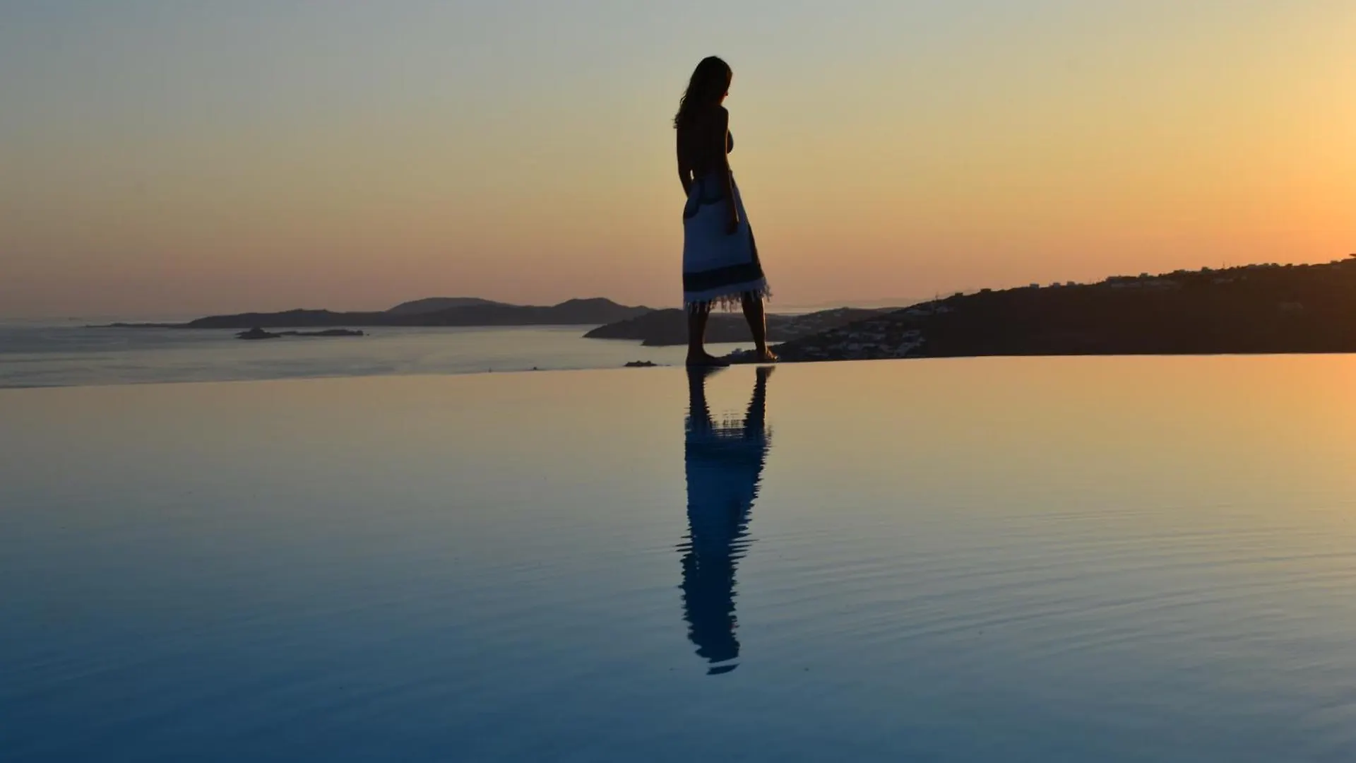 Neramar Ensuite Room & Swimming Pool Paradise Beach